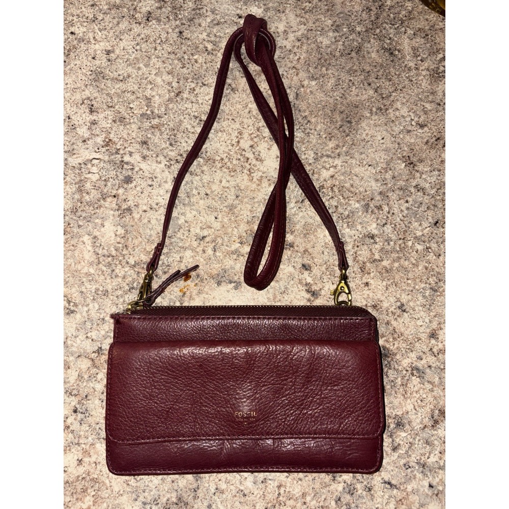 Fossil Tessa String Crossbody Wallet Bag Burgundy Pebbled Leather  5" X  8"
